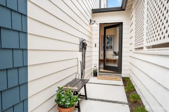 Welcome to this “nearly new” 2024 Townhome, truly unique in so many ways! Welcome to this “nearly new” 2024 Townhome, truly unique in so many ways!