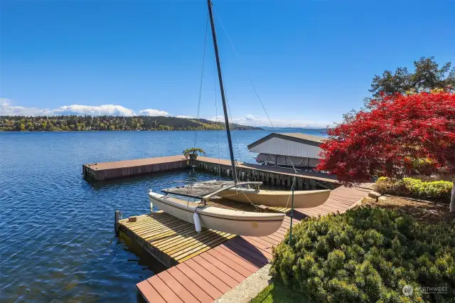 PRIVATE DOCK with deep water moorage, grandfathered covered boat lift, sailboat and shore boat lifts. Dock can host a 50' yacht.