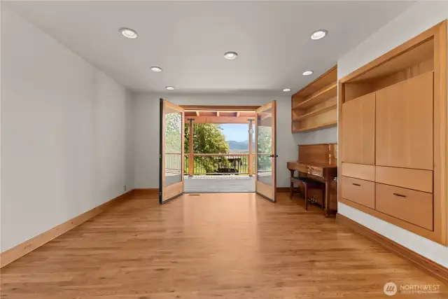 Media room, music room, reading room...you decide!