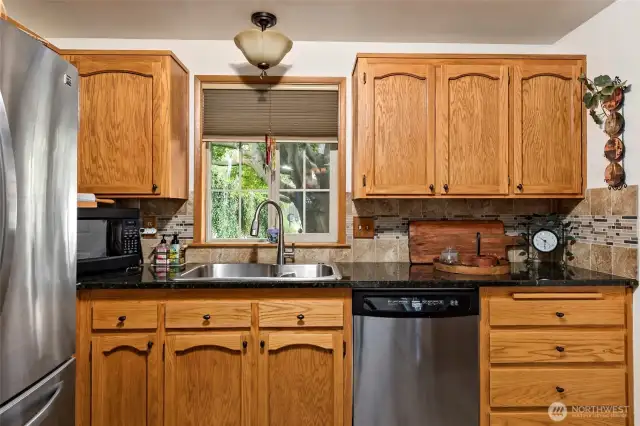 Large stainless steel sink.