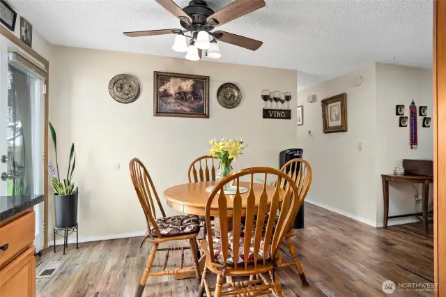 Plenty of natural light in the dining room.