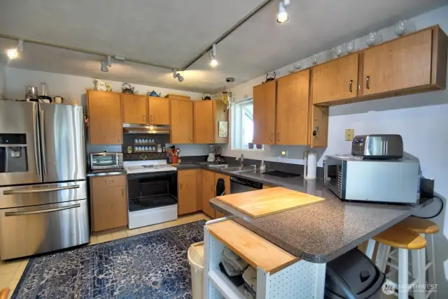 Spacious kitchen