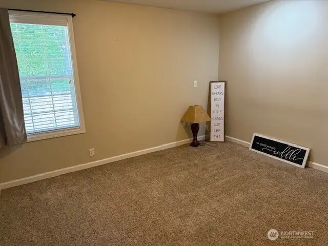 3rd bedroom with big walk in closet