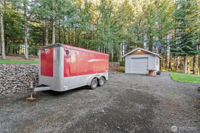 Shed 12x24~  2 doors~Power
