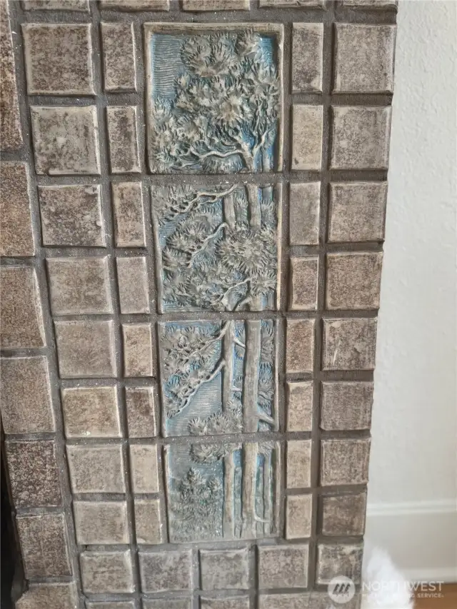 Side tiles