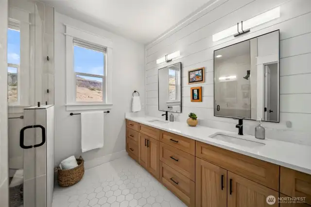 Dual sinks