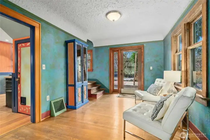 This fun, transitional space is ready for your ideas. A contemporary gas furnace (2016) keeps this home toasty and warm.