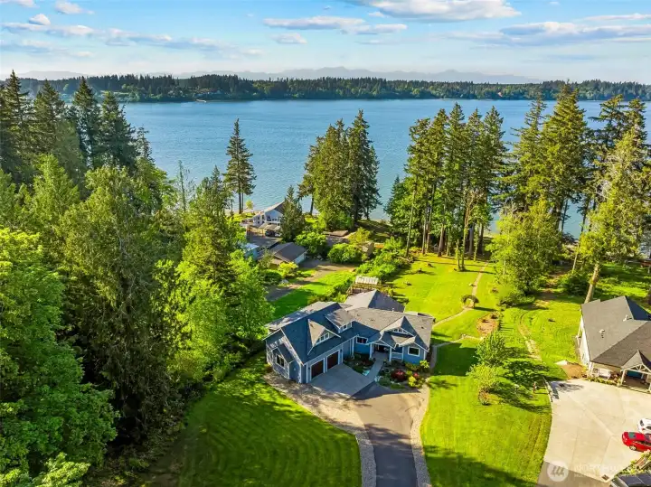 Waterfront Home on Totten Inlet