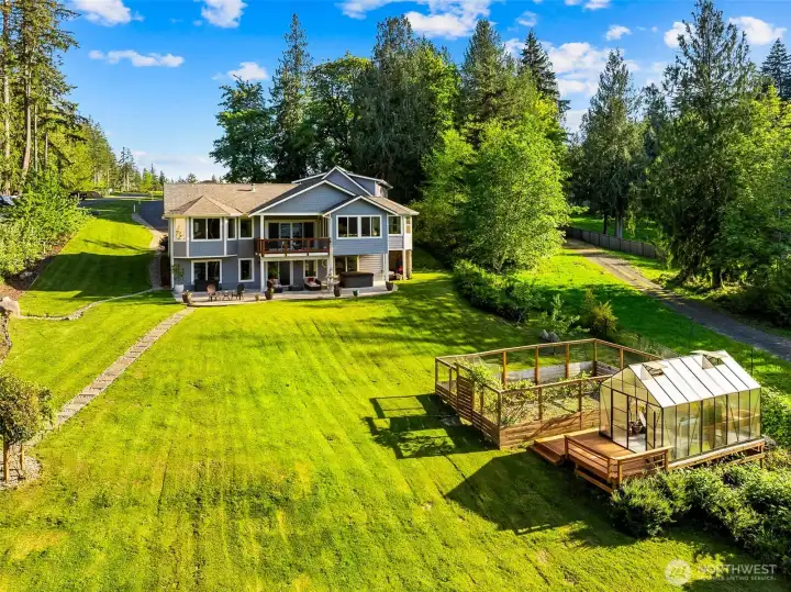 Waterfront Home on Totten Inlet