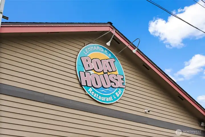 You "New" or "Old" Favorite, the Boat House for dinner out!