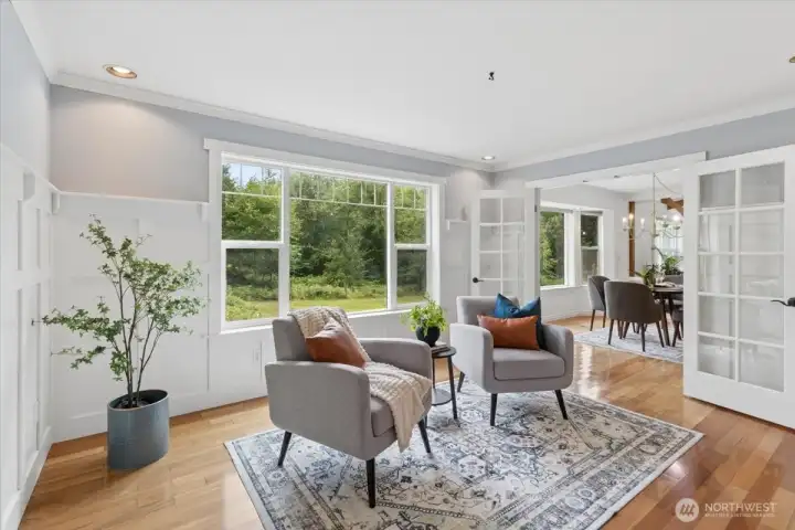Flex room: formal dining, office, playroom or additional living room.