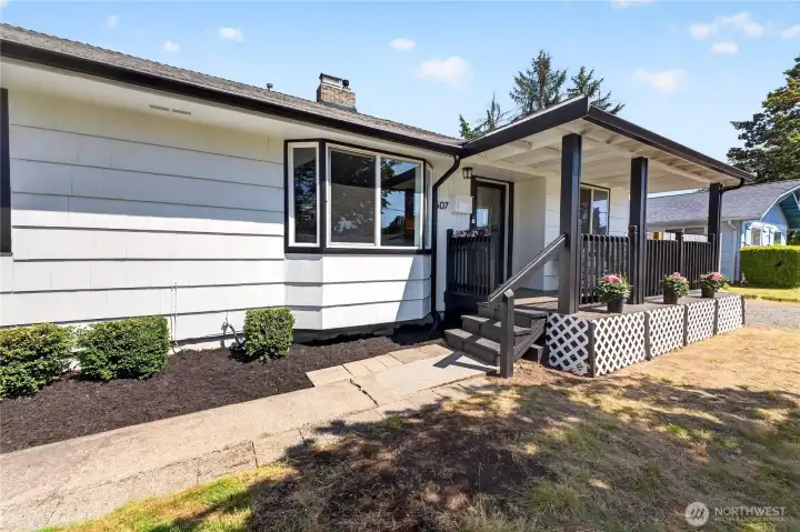 Covered front porch.