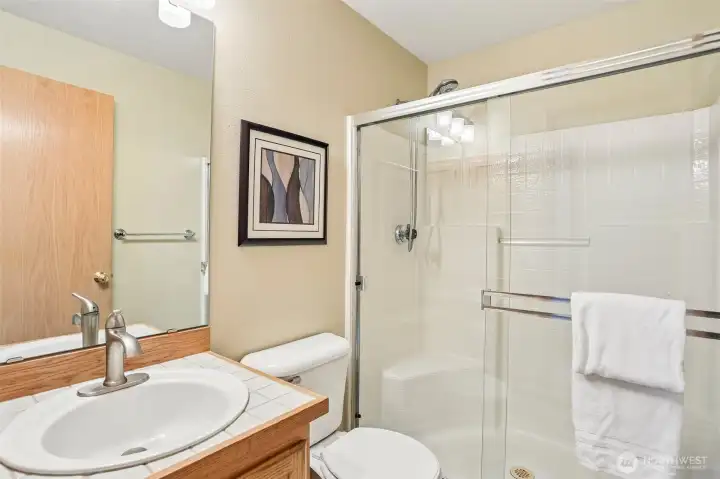 Main Level Bathroom Main Level Bathroom