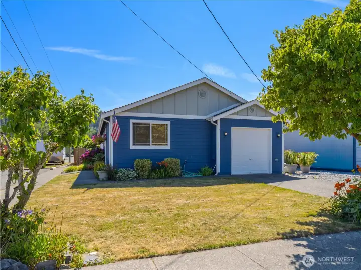 This charming home is located in the heart of downtown Orting. This charming home is located in the heart of downtown Orting.