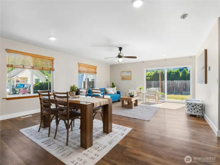 A welcoming dining room with a bright, comfortable atmosphere perfect for shared meals, entertaining, and creating lasting memories. A welcoming dining room with a bright, comfortable atmosphere perfect for shared meals, entertaining, and creating lasting memories.