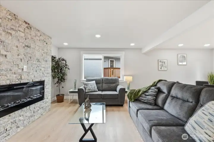 Upper living room Upper living room