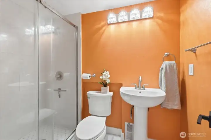 Lower 3/4 bath Lower 3/4 bath