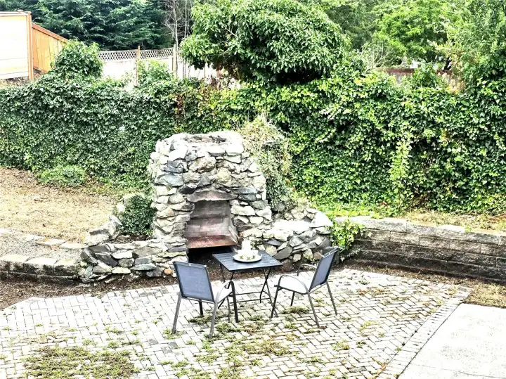 Outdoor fireplace Outdoor fireplace
