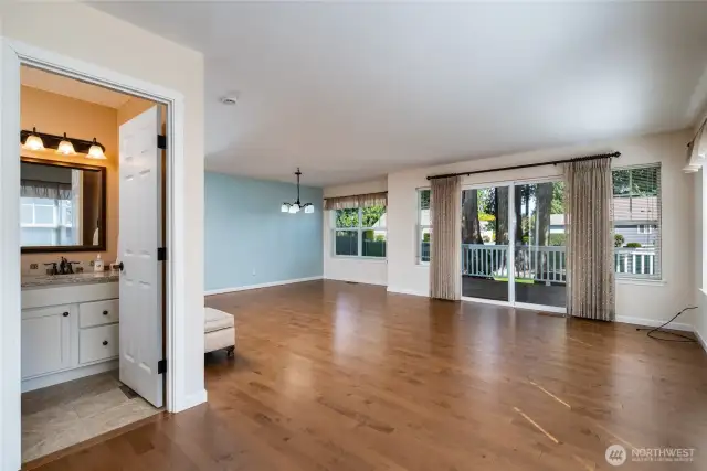 Entry way into condo