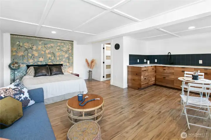 The detached studio features one bathroom and space for a guest suite, office or yoga studio.