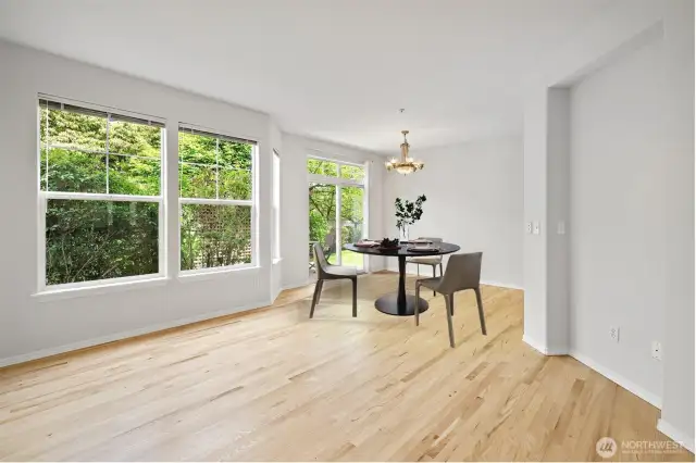 Virtually staged dining area