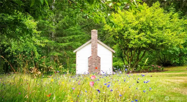 The sleeping cabin.