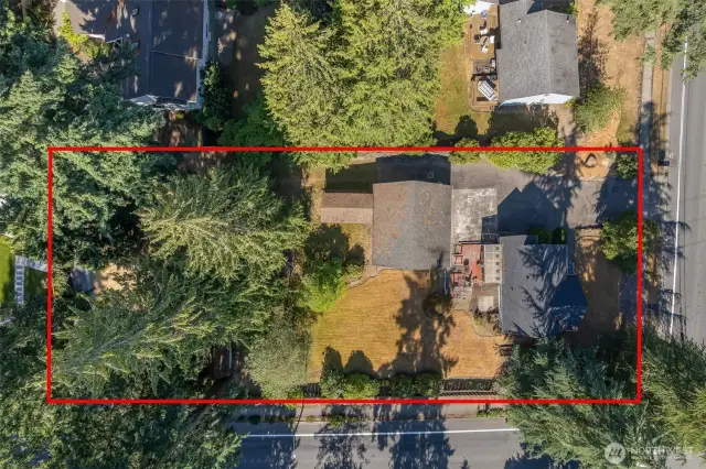 Lot lines are approximate