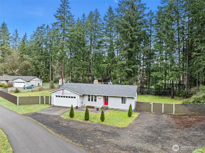 The interior of the home is great, but wowser....ook at the size of this yard!  Lots of parking space and fully fenced.  The large gates allow access to the yard, even for vehicles.