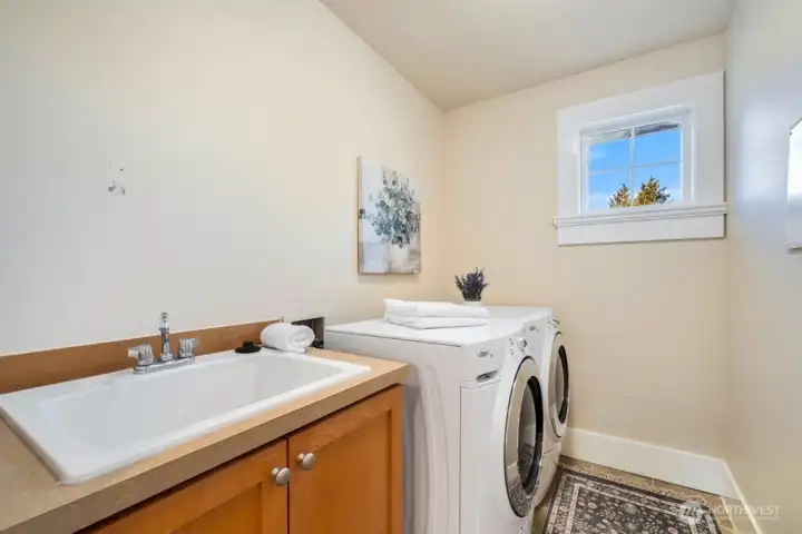 Upper level laundry with sink