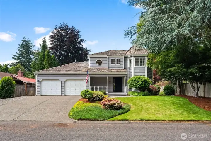 Charming curb appeal, established greenery are the backdrop for this home situated on a dead end cut-de-sac offering the peace and tranquility you desire.
