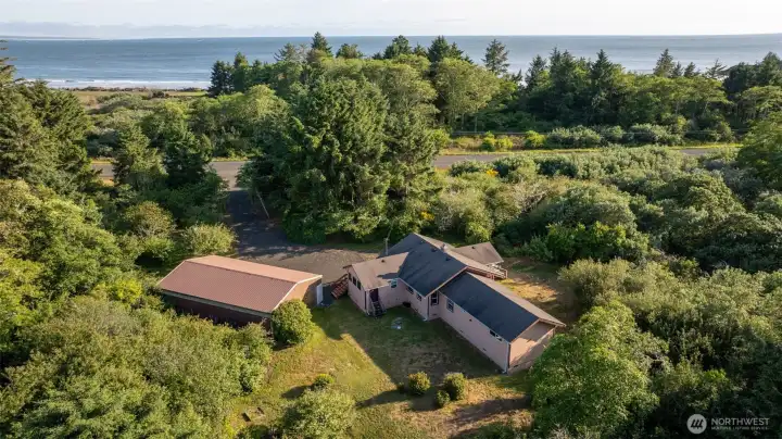 Walk to Pacific Ocean Beach