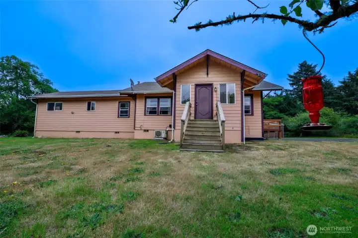 North entryway into home