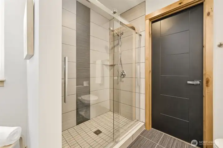Large walk-in shower and walk-in closet