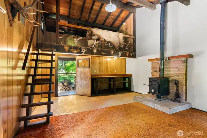 Cabin Cabin