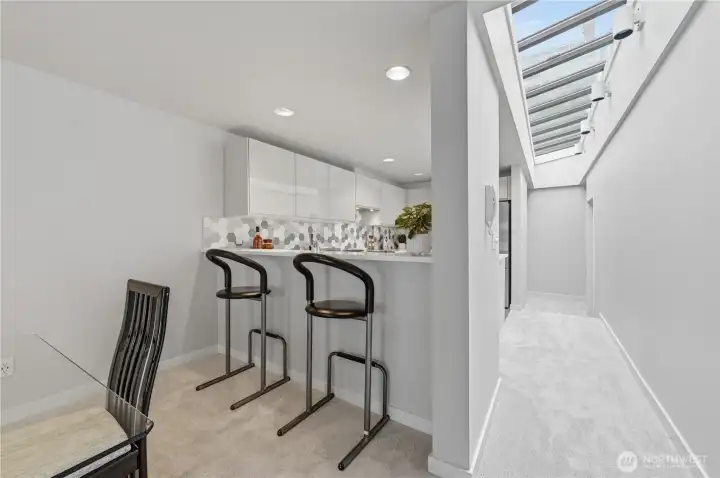 Check out the bar and the ceiling skylights. Check out the bar and the ceiling skylights.
