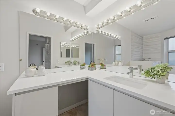Lovely primary bath sink & counter vanity. Lovely primary bath sink & counter vanity.