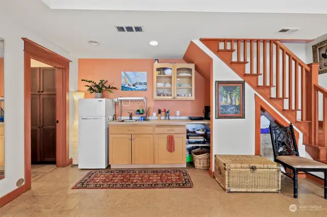 Kitchenette in the lower level MIL Suite.