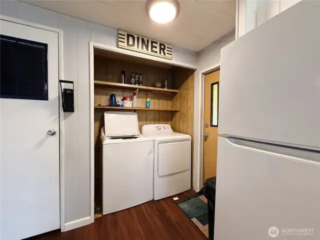Washer & Dryer included