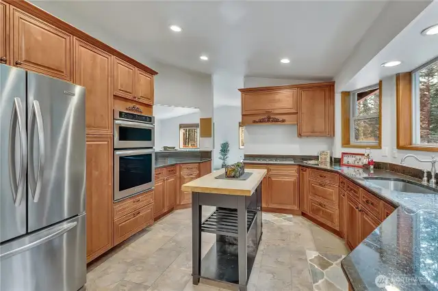 Kitchen granite counters