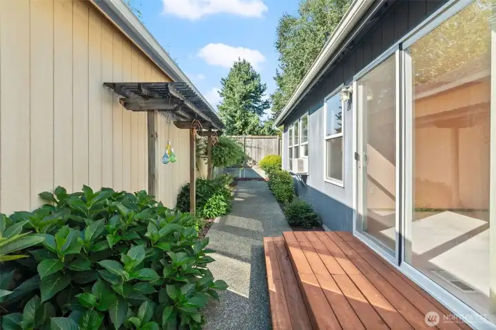Slider off Primary Bedroom to private coutyard.