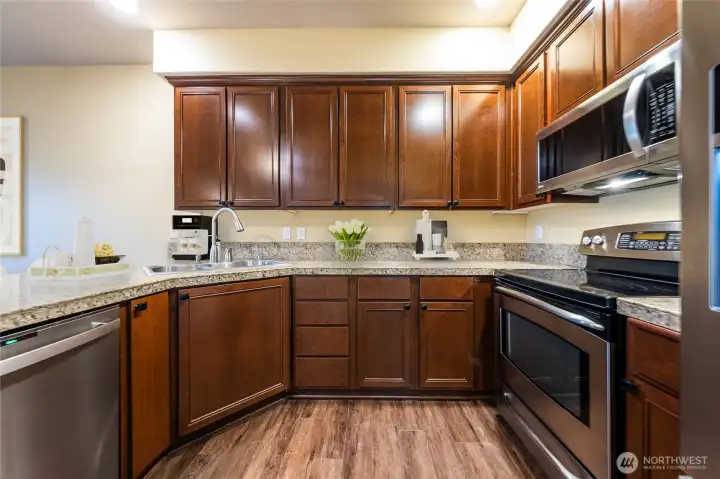 This photo has been virtually staged