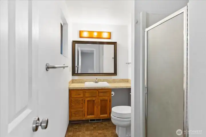 Primary Bedroom En Suite