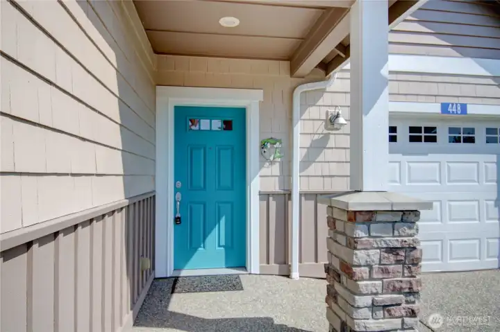 Front porch with bright welcoming door and 0 steps.