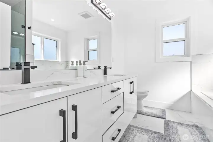 Upstairs primary bathroom