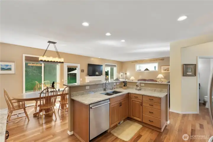 Open Concept with Plenty of Room for Todays Chef !