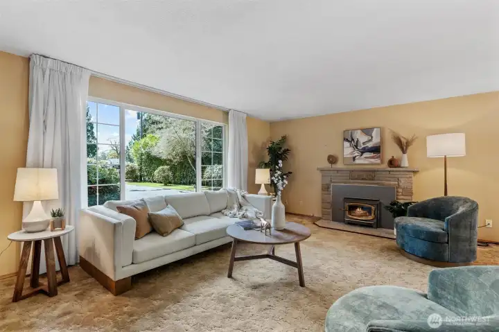 Huge picture window brings in tons of natural light.