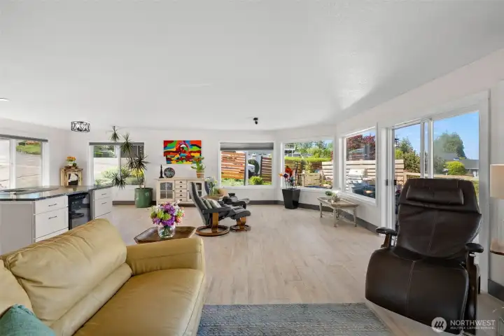 Bright and spacious