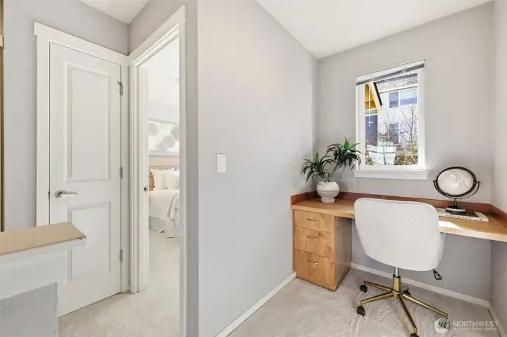 Built-in Office Nook Built-in Office Nook