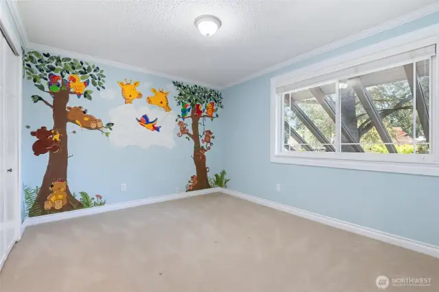 4th Bedroom upstairs