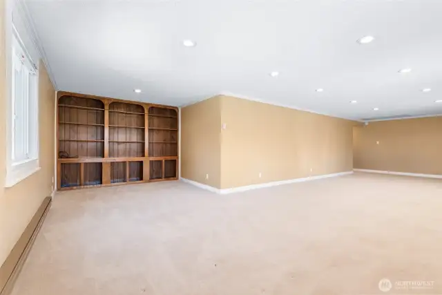 Absolutely massive space to be a rec room, bonus room, or what ever you want it to be!
